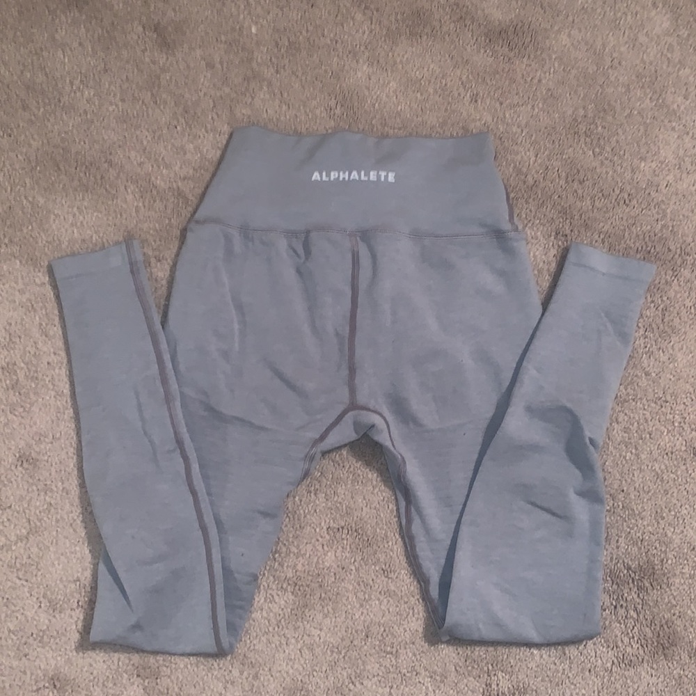 Alphalete leggings trade with kikbabe907